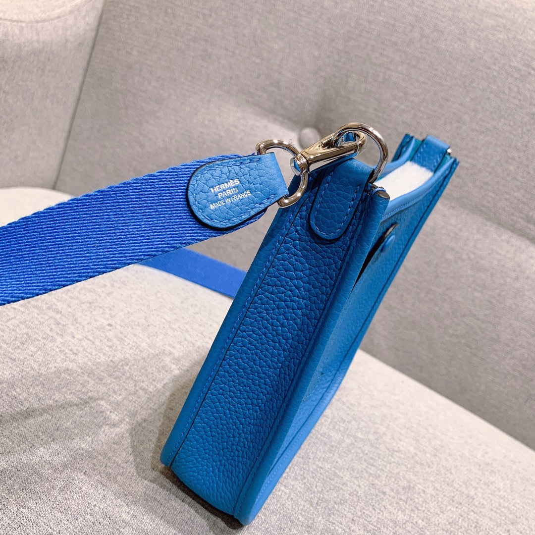 에르메스 미니 에블린16 블루 잔지바르 은장 끌레망스 가죽